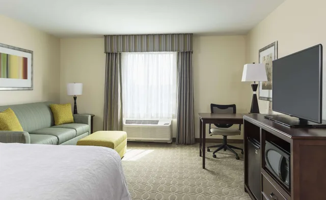 استوديو بسرير كينج مع أريكة لذوي الإعاقة، Hampton Inn & Suites Philadelphia Montgomeryville 1/1