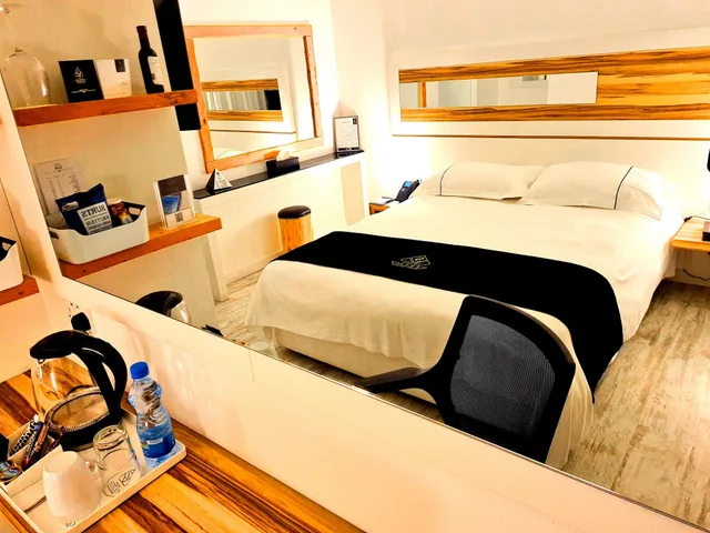 غرفة كلاسيكية بسرير مزدوج بإطلالة على البحر بشرفة، The Ciao Stelio Deluxe Hotel - Adults Only 9/10