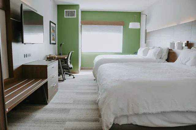 جناح بسريرين كينج بغرفتي نوم، Holiday Inn Express and Suites Lincoln South 6/10