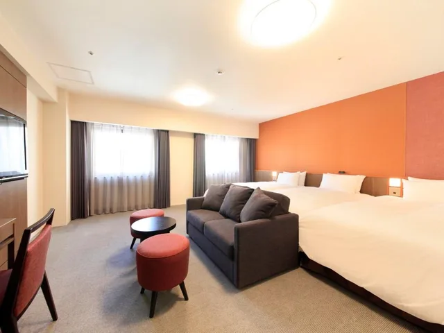 Semi Room, Triple, Single Bed, 2 Semi Double Beds, Smoking، RICHMOND HOTEL KAGOSHIMA KINSEICHO 1/1