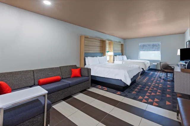 جناح بسريرين كوين، Holiday Inn Amarillo East 1/3