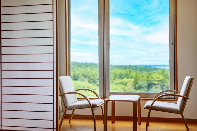 غرفة يابانية بأرضية تاتامي، KAMENOI HOTEL Aomori Makado 2/3