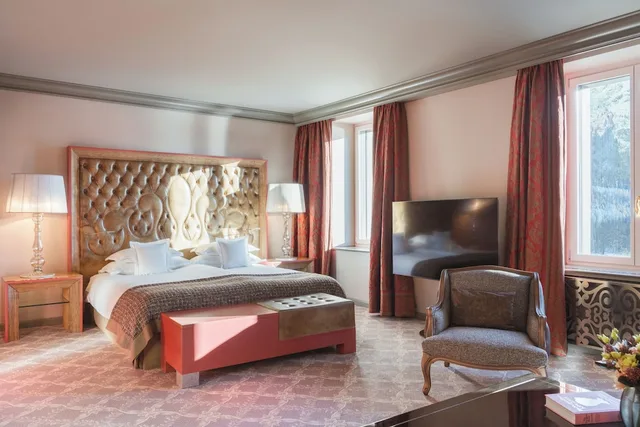 جناح جونيور ديلوكس بسرير كينج بإطلالة على البحيرة، Carlton Hotel St Moritz 2/10