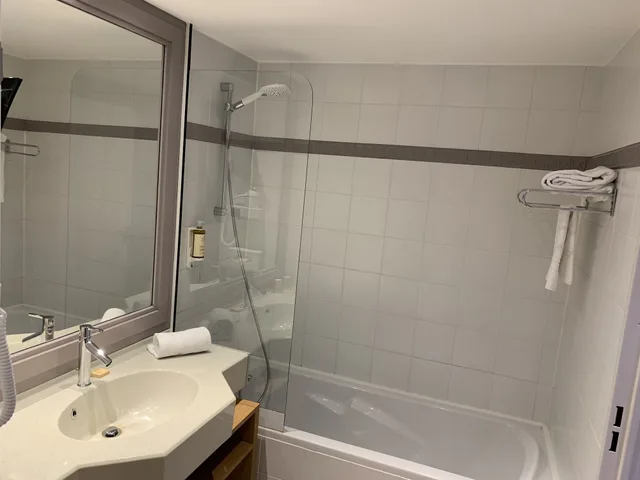 غرفة كلاسيكية بسرير مزدوج، Mercure Toulouse Aeroport Golf De Seilh 5/7