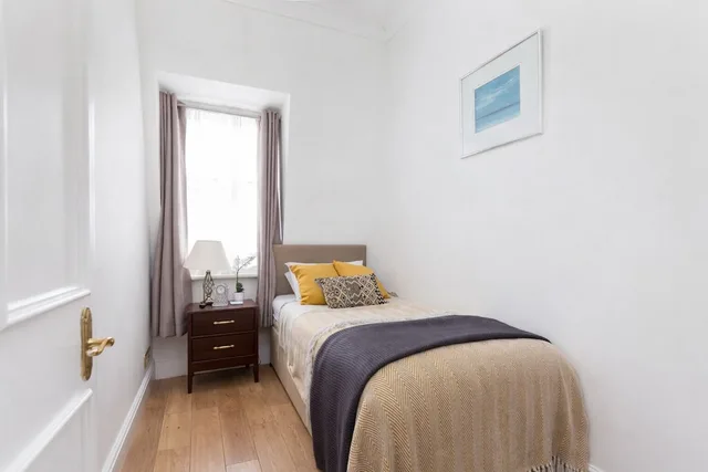 شقة ديلوكس بسرير كينج وسرير فردي مع أريكة، Park Lane Apartments/Clarges Street 10/10