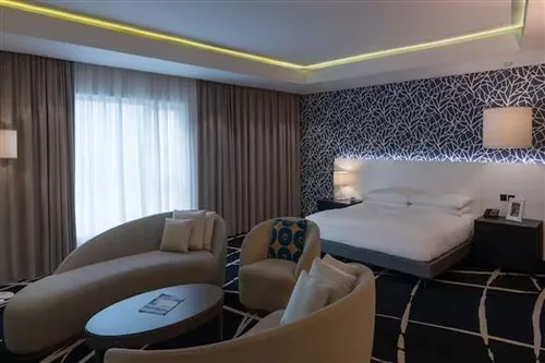 Junior Suite, Lounge Access, Radisson Blu Lagos Ikeja 1/2