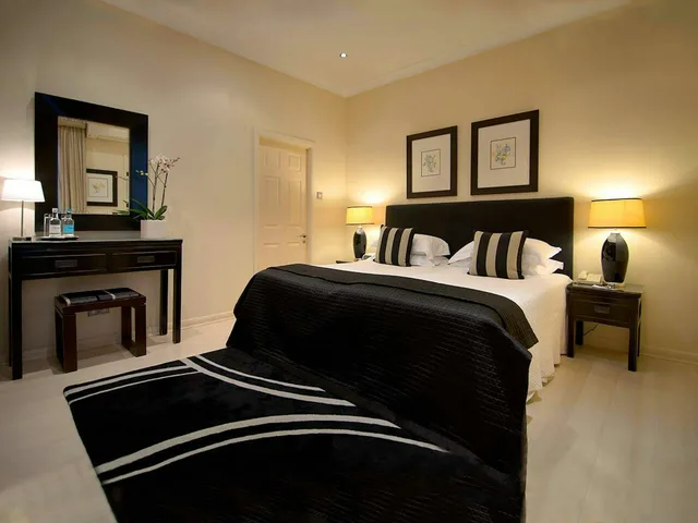 غرفة ديلوكس بسرير كينج، The Beaufort Knightsbridge 2/4