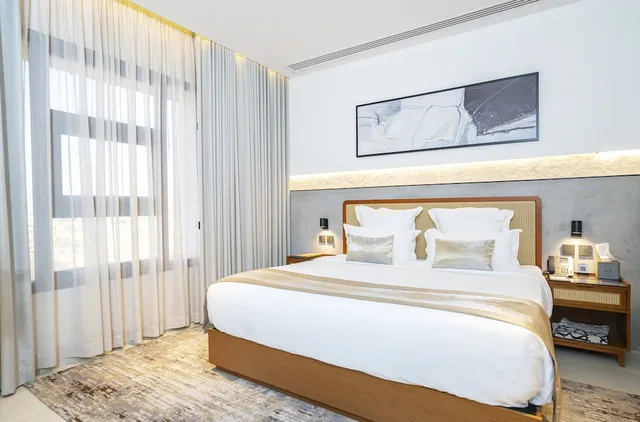 غرفة جونيور ديلوكس بسريرين منفصلين وسريرين كينج، فندق فيفيان بارك الرائد(Vivian Park El Raeid Hotel) 5/10