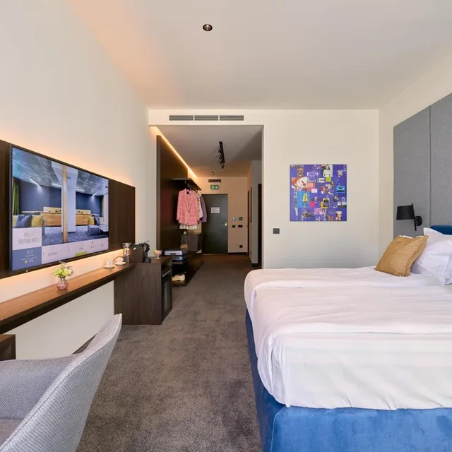استوديو بسرير كينج بإطلالة على الحديقة، Adella Boutique Hotel 3/8