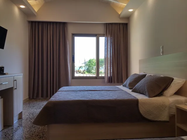 Superior, Twin Beds, Sofa, Garden Area, Accessible، Anetis Beach Hotel 1/7