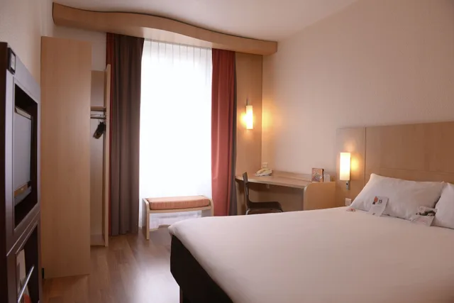 غرفة قياسية بسرير مزدوج، Ibis Lyon Centre Perrache Hotel 1/10
