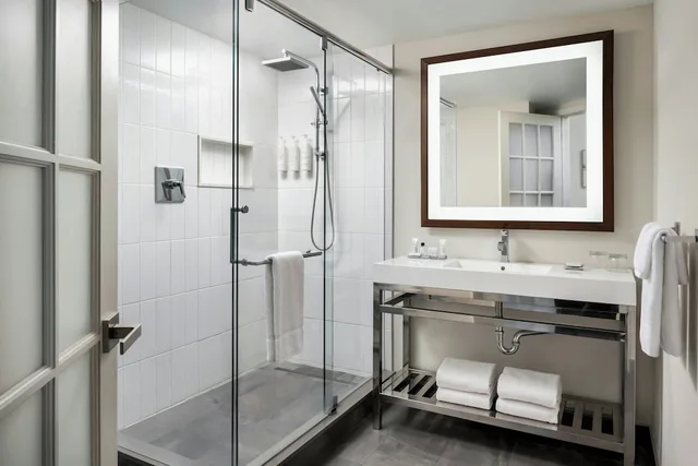 جناح ديلوكس بغرفة نوم واحدة، Toronto Marriott City Centre Ex Renaissance Toronto Hotel 3/3