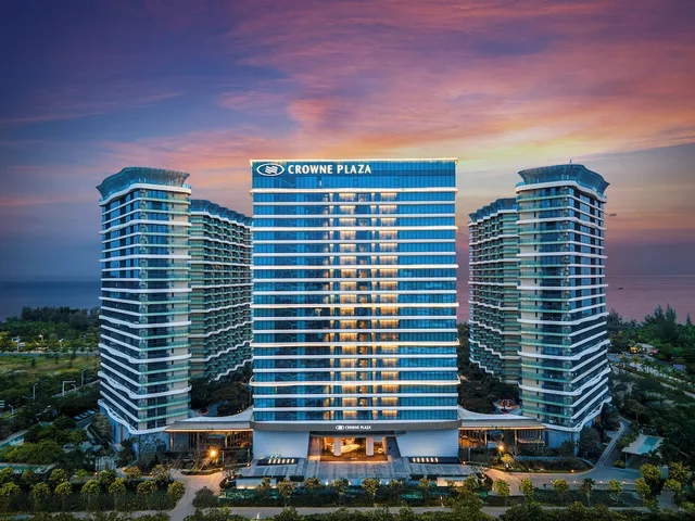 Crowne Plaza Sanya Yazhou Bay by IHG، سانيا 3/50