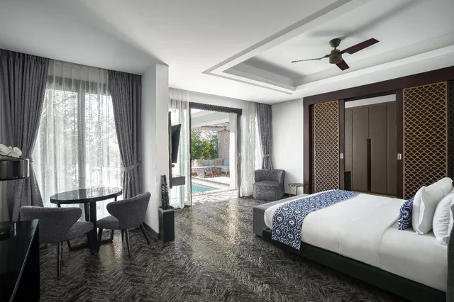 1 Bedroom, Sunrise, Pool, Villa, King Bed، Prasana By Arjani Resort 2/3