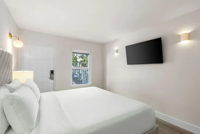 غرفة بسرير كينج، The Garden Hotel and Resort 5/10