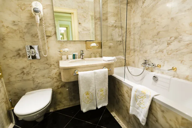 غرفة قياسية بسرير كوين، Luxury Family Hotel Royal Palace 2/2