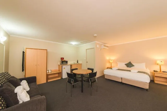 غرفة عائلية، Harbour Sails Motor Inn 1/2