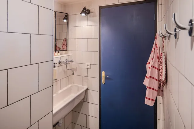 سكن مشترك بسرير فردي للرجال، Eklo Hotels Lille 3/3