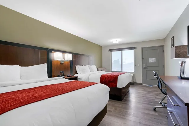 غرفة قياسية بسريرين كوين، Comfort Inn Antioch - Century Plaza 1/6