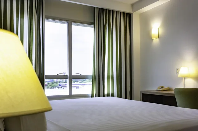 جناح بسرير كينج، Holiday Inn Manaus 3/6