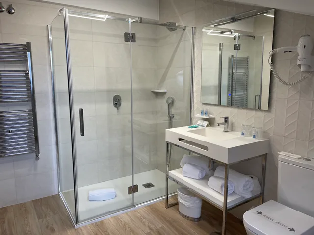 Room, Single, Attic، Maria Cristina Hotel 2/10