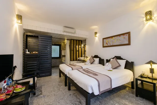 غرفة ديلوكس بسرير كينج بإطلالة على النهر، Hoi An Coco River Resort Spa 3/9