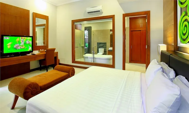 1 Bedroom, Premier, Suite, King Bed, Mutiara Bali Boutique Resort Villa Spa 2/6
