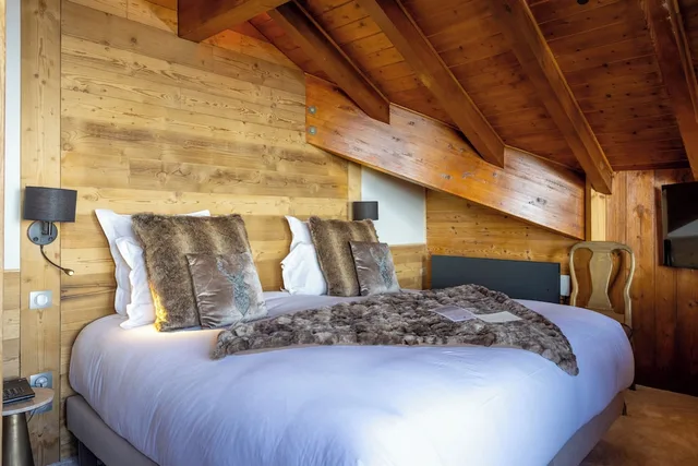 جناح بسريرين كينج مع أريكة، Hotel & Spa Chamois d'Or 2/9