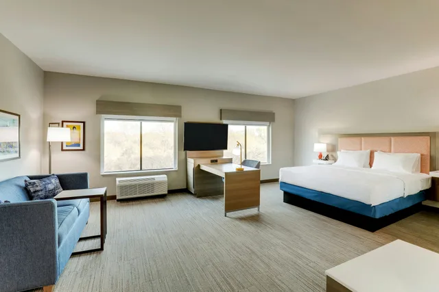 استوديو تنفيذي بسرير كينج، Hampton Inn & Suites Weatherford 1/4