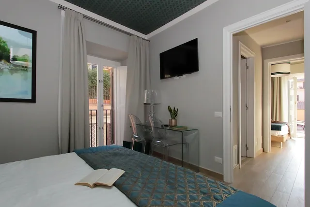3 Bedrooms, Deluxe, Apartment, 1 Single and 2 Double Beds, Sofa, Terrace، Piazzetta Margutta - My Extra Home 5/6