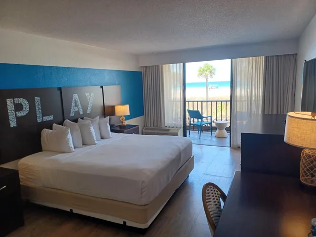Room, King Bed, Ocean Front، Sirata Beach Resort St Pete Beach 2/5