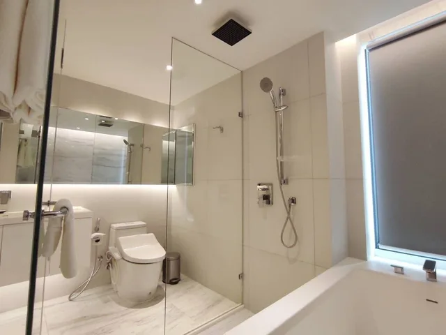 غرفة تنفيذية بسرير كينج، Ashley Hotel BKK 2/4