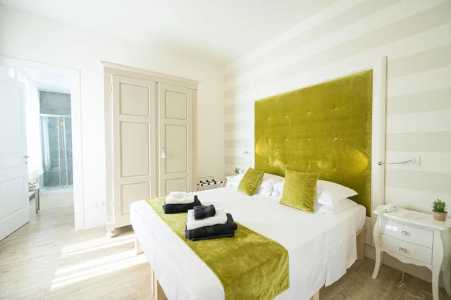 غرفة بريستيج ثلاثية، Villa Liberty Boutique Hotel Design Art & Relais 1/4