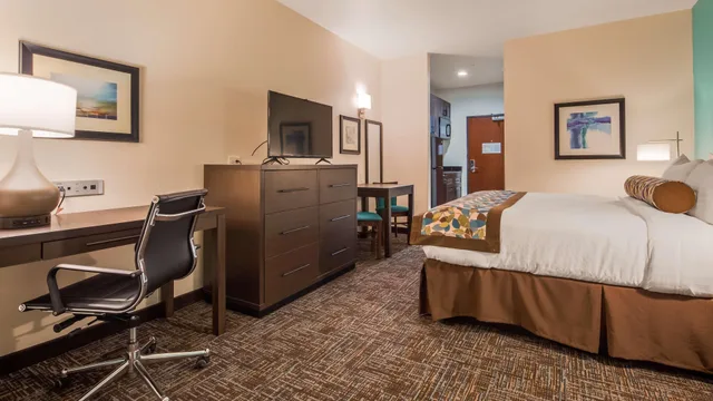 غرفة، Best Western Plus Executive Residency Elk City 3/5