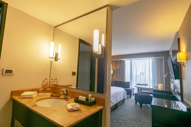 غرفة ديلوكس بسرير كينج، Lucerna Tijuana 8/10