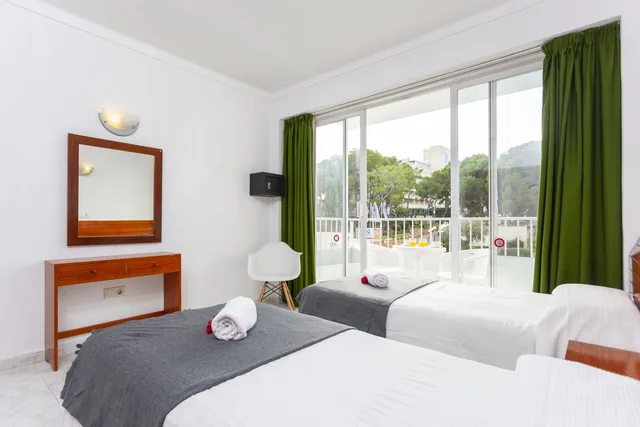 غرفة كومفورت بسريرين منفصلين، Africamar Aparthotel 1/2