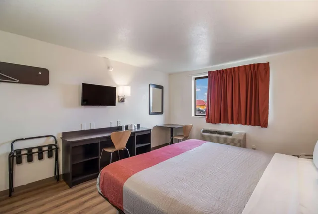 غرفة بسرير كينج، Park Inn by Radisson, Fargo West Acres 2/10