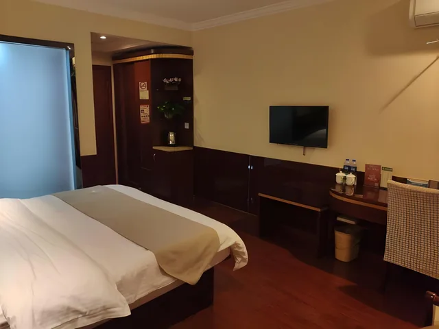 غرفة سوبيريور بسرير كوين، Green Tree Inn (Shanghai Fengxian Xidu) 1/2