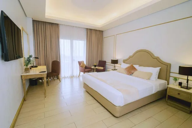 Room, King Bed, Balcony, MCollection - Scenic Tagaytay Getaway with Taal Views 1/4