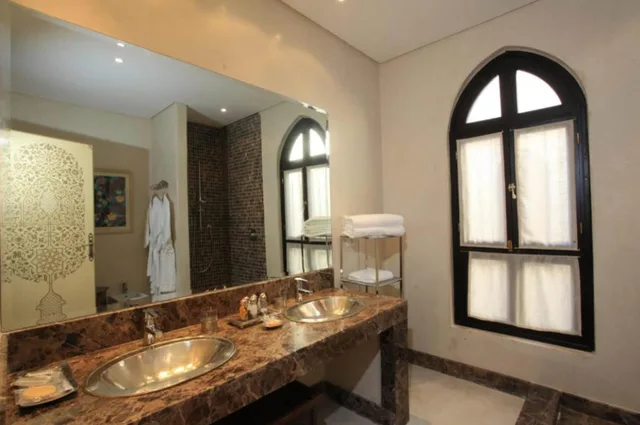 جناح فاخر بسرير مزدوج، Palais Khum Boutique Hotel & Spa 2/2