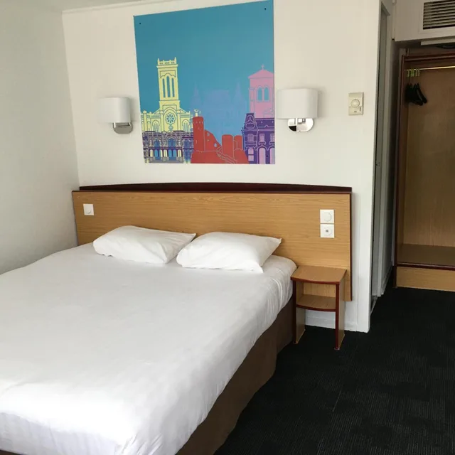 غرفة بسرير مزدوج، Kyriad Direct Marseille Est - La Valentine 2/10