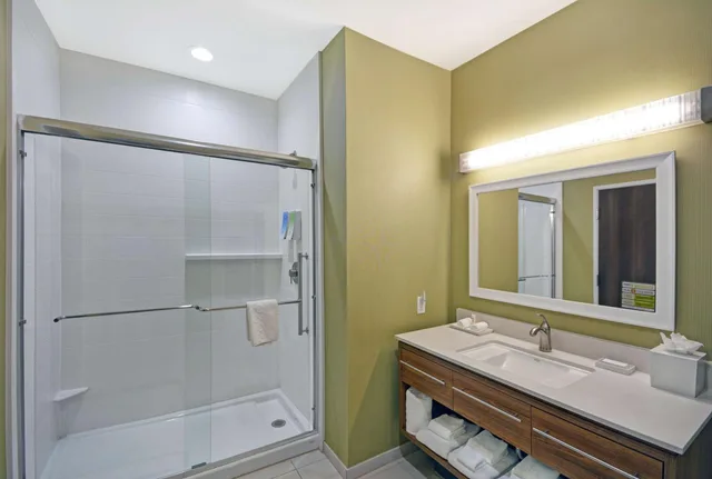 جناح بسرير كينج بغرفة نوم واحدة مع أريكة، Home2 Suites By Hilton Dallas Desoto 4/5