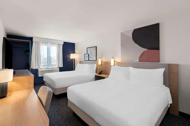 غرفة بسريرين كوين، Spark by Hilton Norfolk 6/7