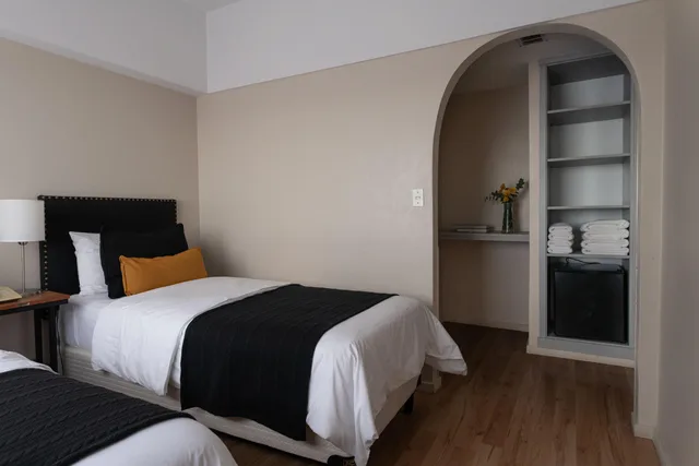 غرفة قياسية بسرير مزدوج، Rayentray Hotel 3/6