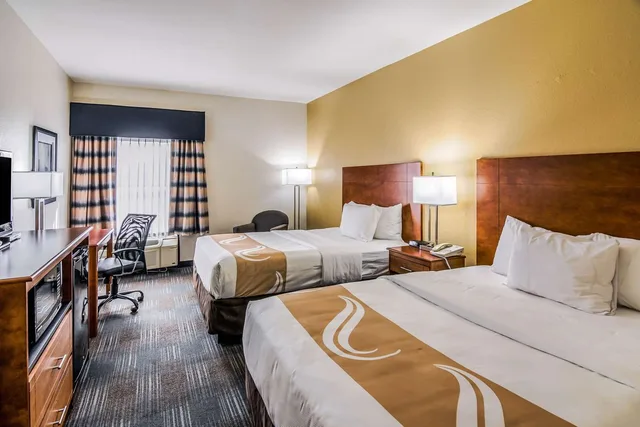 غرفة بسريرين كوين، Quality Inn Alexander City 1/5