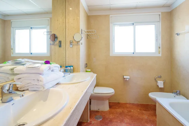 غرفة سوبيريور بسرير مزدوج، Hotel Isabel 7/7