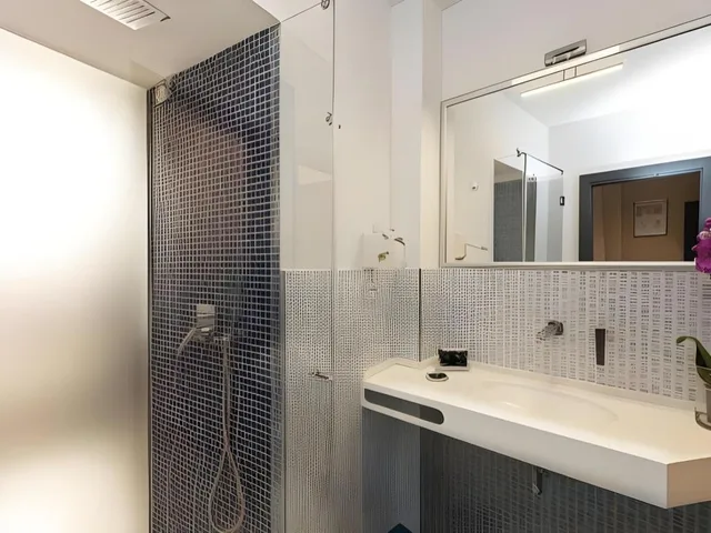 غرفة رباعية بسريرين مزدوجين، Hotel Castellino Roma 8/10