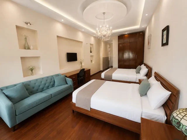 جناح عائلي بسرير كينج وسرير فردي مع أريكة، Terrasse Des Roses 8/10