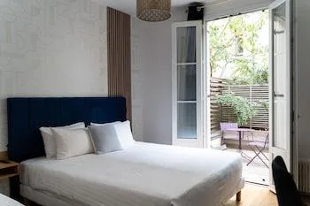 غرفة كلاسيكية ثلاثية، HOTEL BOILEAU 1/4