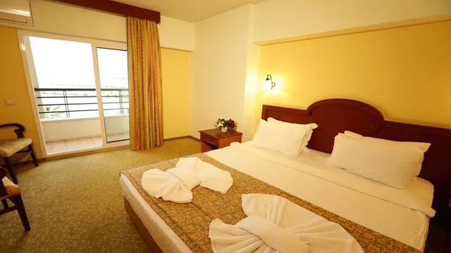 Superior, Twin Beds, Kayhanbey Hotel 2/8